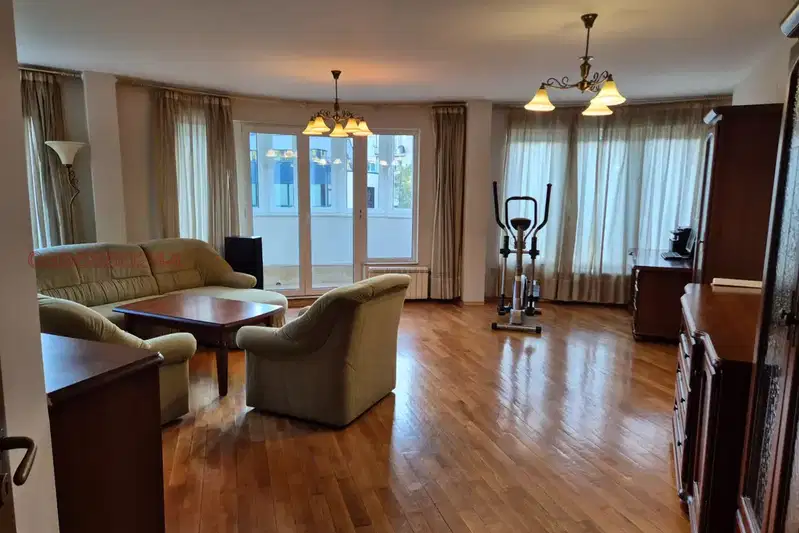 3-bedroom apartment in Sofia, Manastirski Livadi