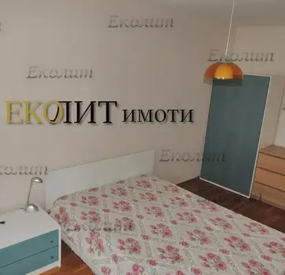 Снимка 3 — Двустаен апартамент с панорамна тераса в Медицинска академия, София