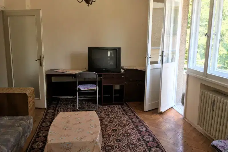 Three-room apartment with two terraces in Meditsinska Akademiya, Sofia