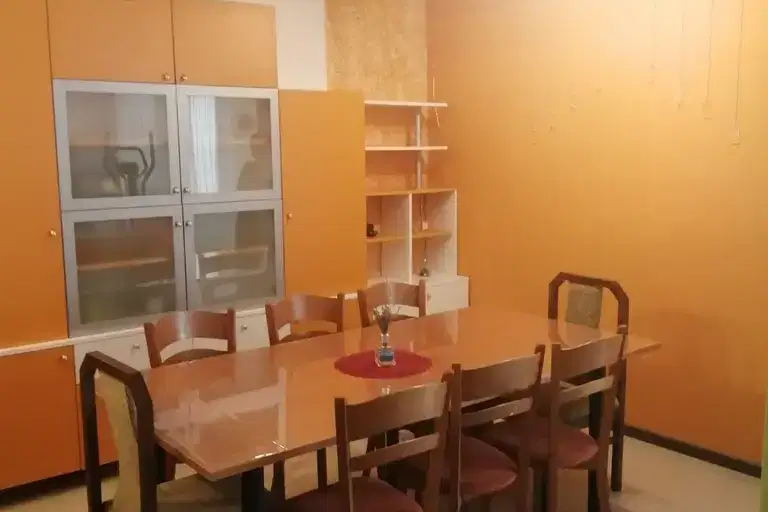 3-bedroom apartment in Sofia, Medicinska Akademiya