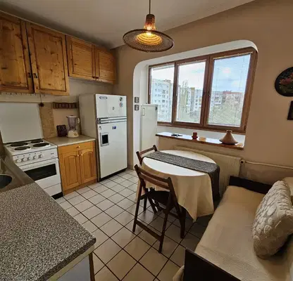 Photo 5 — Three-room apartment in Mladost 1A with balcony and elevator