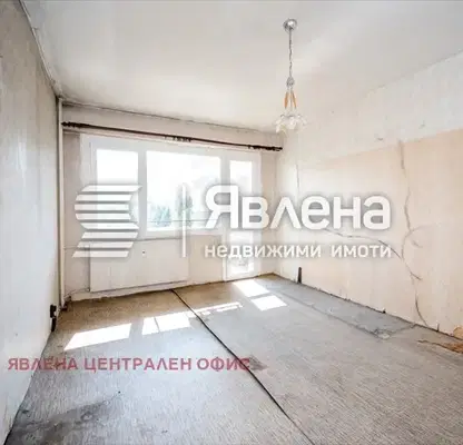 Снимка 3 — Тристаен апартамент с две тераси в Младост 2, София