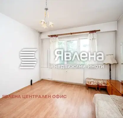 Снимка 4 — Тристаен апартамент с две тераси в Младост 2, София