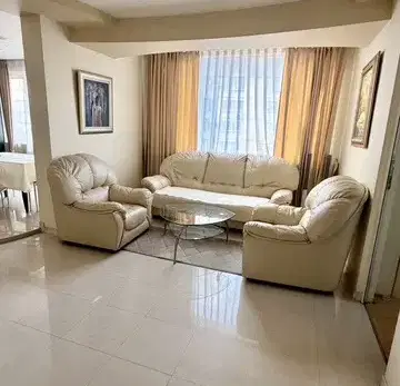Photo 2 — Three-room apartment with parking in Mladost 2, Sofia