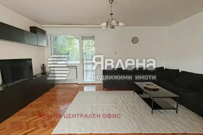 Просторен 3-стаен апартамент в Младост 2 с функционално разпределение