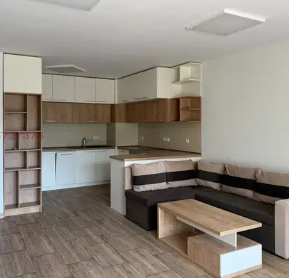 Photo 2 — Spacious 3-room apartment in Mladost 2 with park view