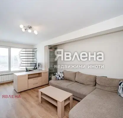 Photo 3 — Three-room apartment with terrace in Mladost 3, Sofia