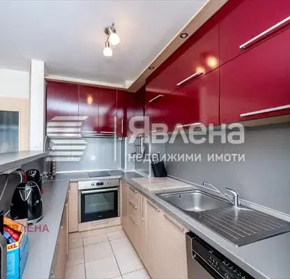 Photo 4 — Three-room apartment with terrace in Mladost 3, Sofia