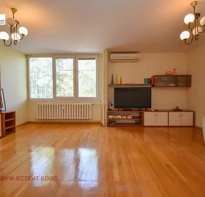 Photo 5 — Spacious 3-room apartment in Mladost 3 with potential for 4-room
