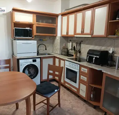 Photo 4 — Three-room apartment with loggia in Mladost 3, Sofia