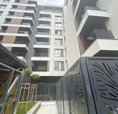 Photo 2 — Two-room apartment with yard in Mladost 4, Sofia