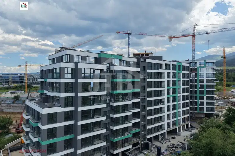 3-bedroom apartment in Sofia, Mladost 4