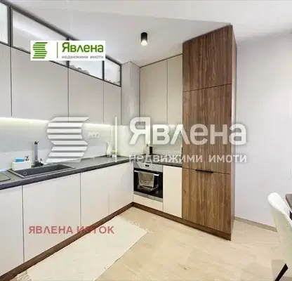 Снимка 2 — Тристаен апартамент с тераса в Младост 4, София