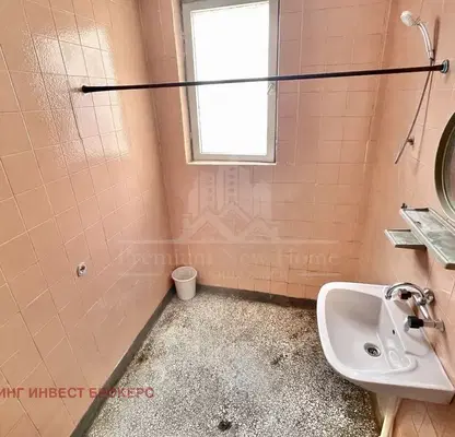 Photo 3 — 4-bedroom apartment in Sofia, Mladost 4
