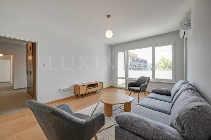 3-bedroom apartment in Sofia, Mladost 4