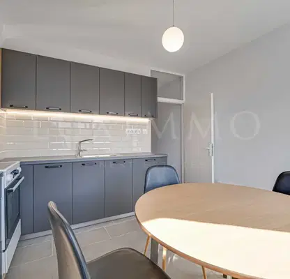 Photo 4 — 3-bedroom apartment in Sofia, Mladost 4