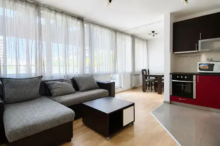 Two-room apartment in Musagenitsa with terrace and elevator