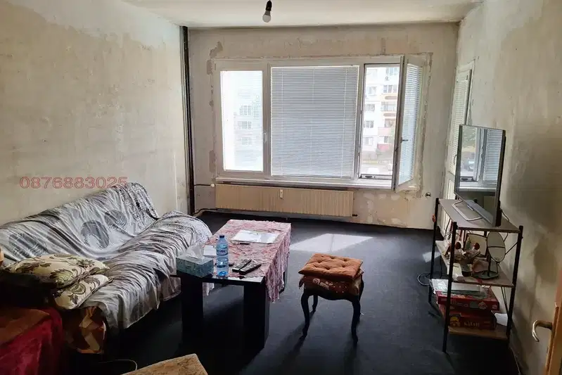 3-bedroom apartment in Sofia, Nadejda 1