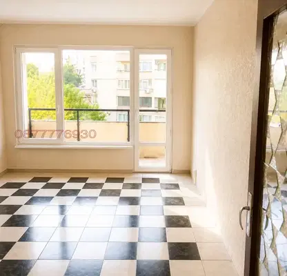 Photo 5 — Functional 4-room apartment in Nadezhda 1 with three terraces
