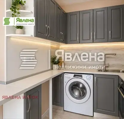 Photo 3 — Two-room apartment with panoramic terrace in Nadezhda 2, Sofia