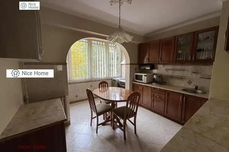 3-bedroom apartment in Sofia, Nadejda 2
