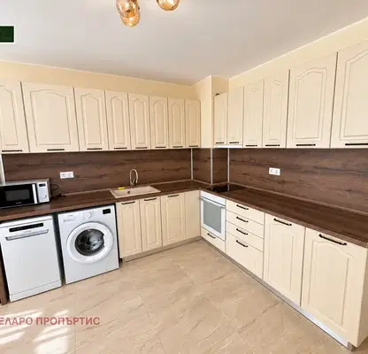 Photo 5 — Two-room apartment in Nadezhda 2 with terrace and parking