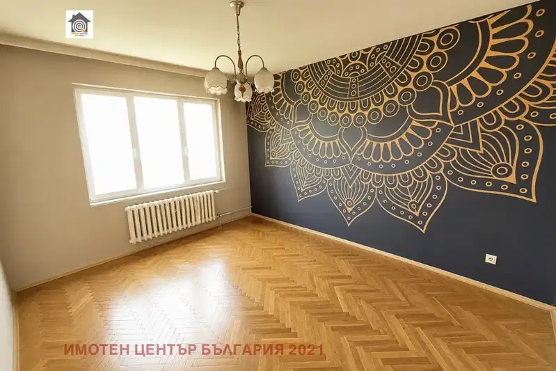 Three-room apartment with two terraces in Nadezhda 3, Sofia