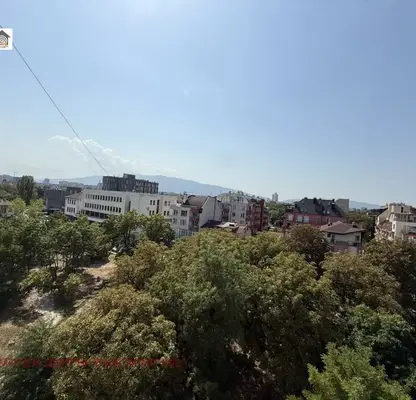 Снимка 5 — Тристаен апартамент с две тераси в Надежда 3, София