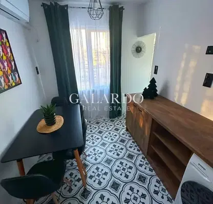 Photo 2 — 2-room apartment in Nadezhda 4 with balcony and south aspect