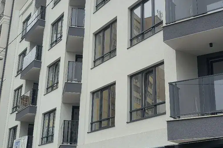 3-bedroom apartment in Sofia, Nadejda 4