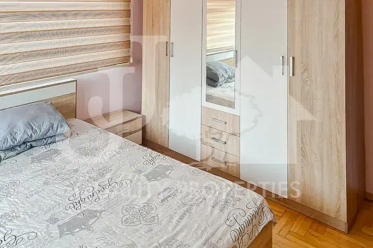 4-bedroom apartment in Sofia, Nadejda 4