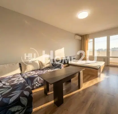 Photo 3 — Two-room apartment in Obelya 1 with two balconies on the top floor
