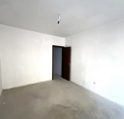 Photo 3 — Two-room apartment in Oborishte with garage and elevator