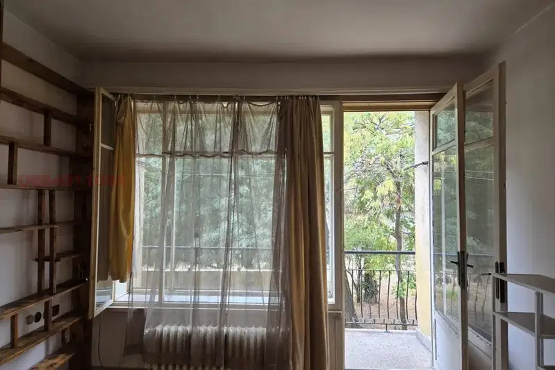 3-bedroom apartment in Sofia, Oborishte
