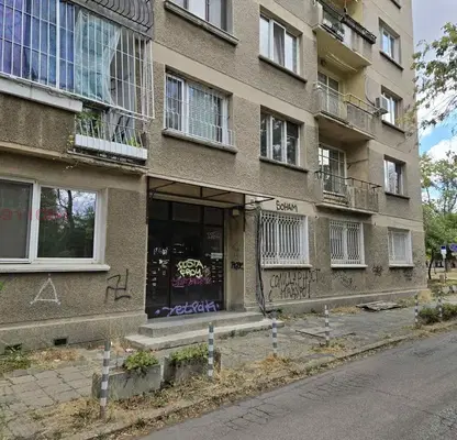 Снимка 4 — Тристаен апартамент в Оборище с гледка към парк Заимов