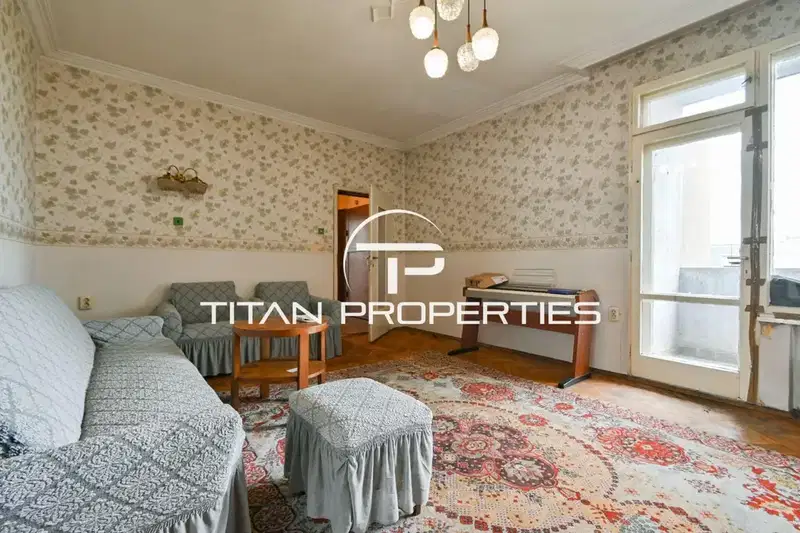 Multi-room apartment with three terraces in Oborishte, Sofia