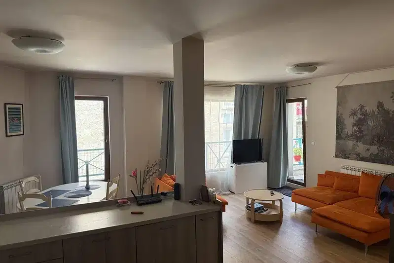 Four-room apartment with large terrace in Oborishte, Sofia