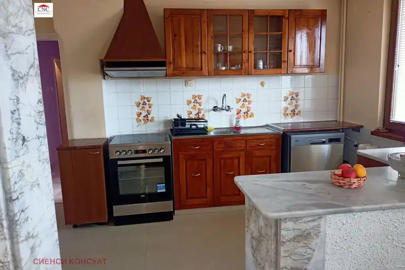 Spacious 3-room apartment with garage in Orlandovtsi, Sofia