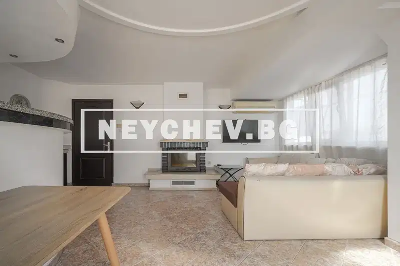 Two-room apartment in Ovcha kupel with terrace and elevator