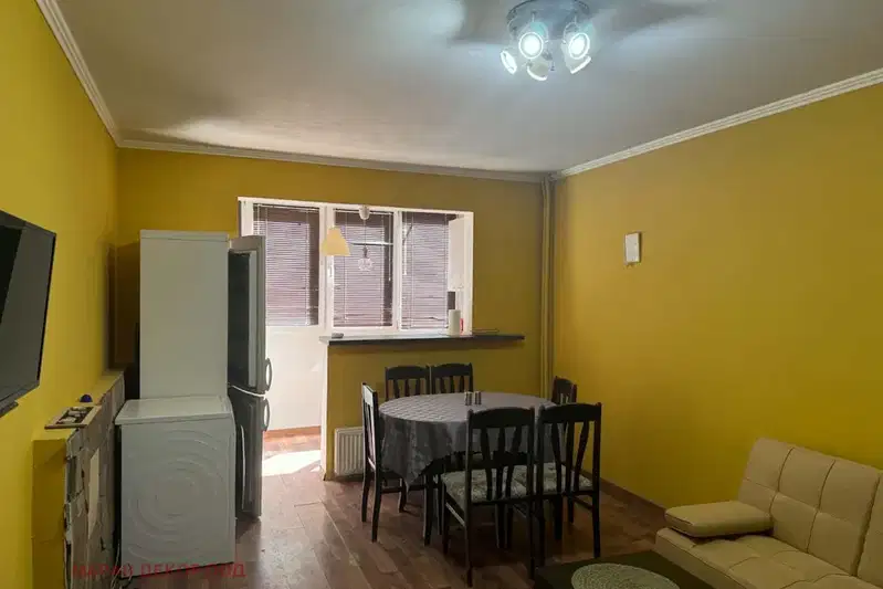 Three-room apartment in Ovcha kupel 1 with enclosed terrace