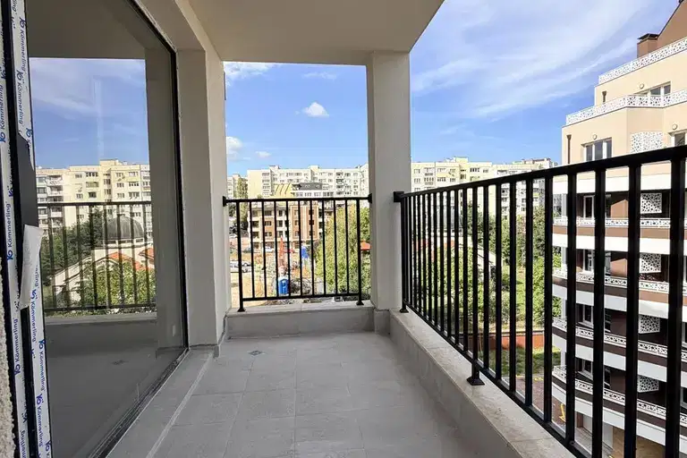Two-room apartment in Ovcha kupel 2 with terrace
