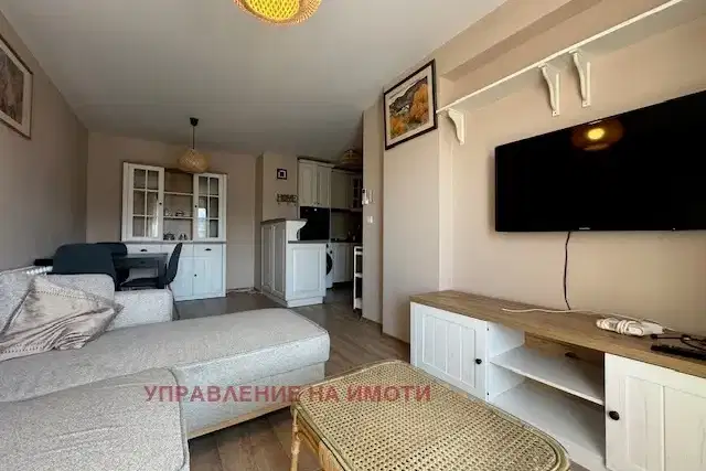 Three-room apartment with balcony in Ovcha kupel, Sofia