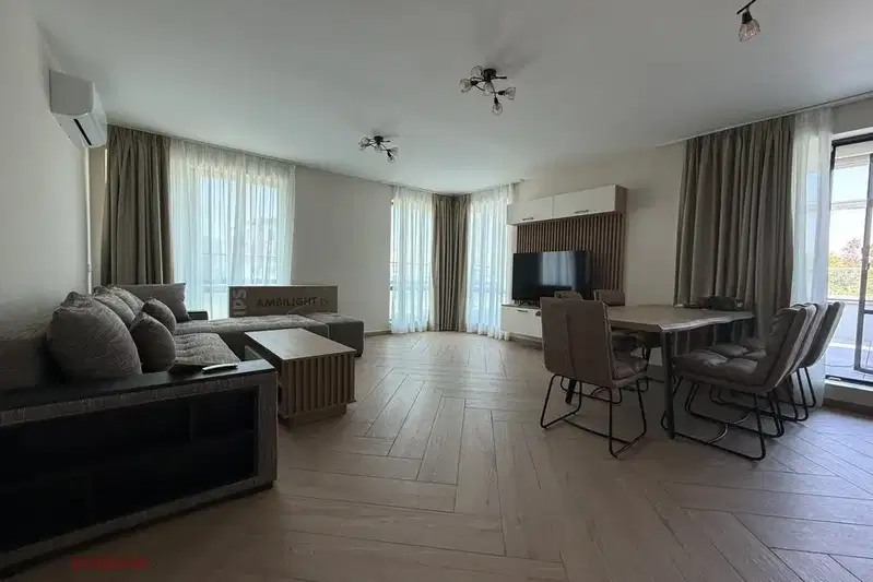 Three-room apartment with Vitosha view in Ovcha kupel
