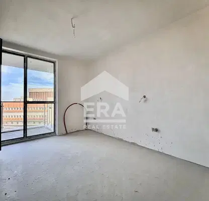 Photo 3 — Three-room apartment with two terraces in Poligona, Sofia