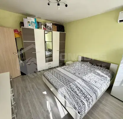 Photo 2 — Three-room apartment with conversion in Poligona, Sofia