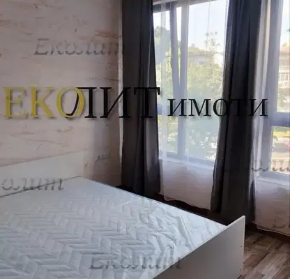 Снимка 3 — Луксозен 2-стаен апартамент в Разсадника с тераса