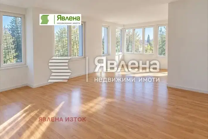 3-bedroom apartment in Sofia, Reduta