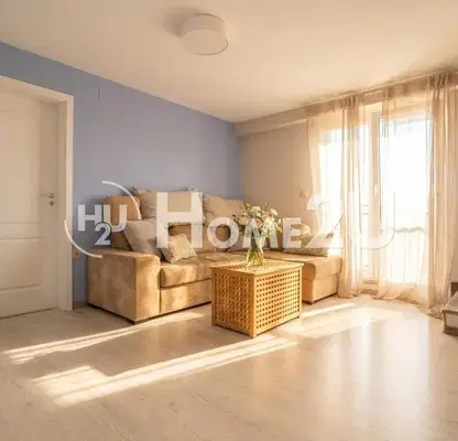 Photo 2 — Spacious 4-room maisonette in Reduta district with parking space