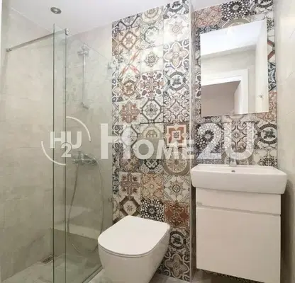 Photo 4 — Spacious 4-room maisonette in Reduta district with parking space