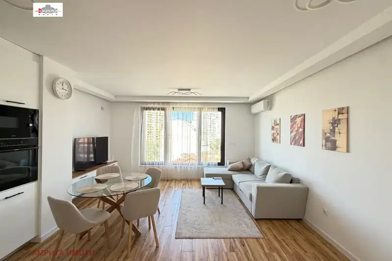 Two-room apartment with terrace in Reduta, Sofia